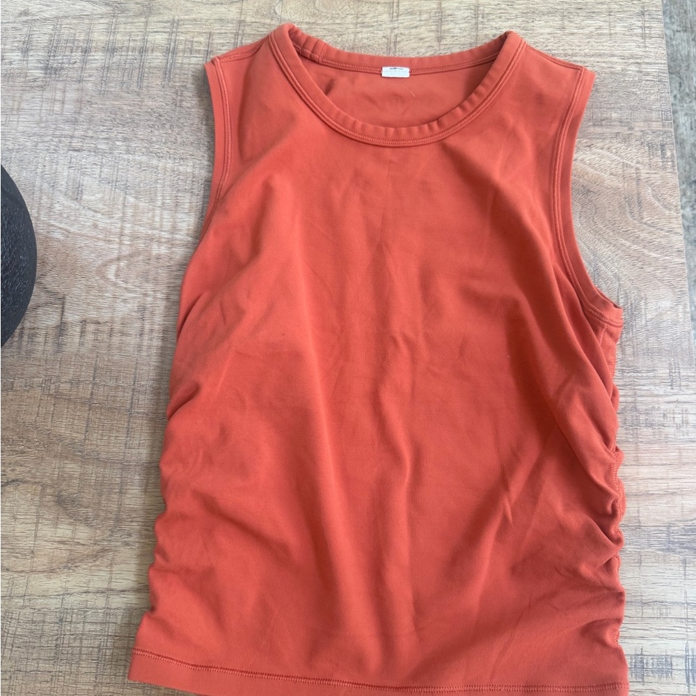 Lululemon Sleeveless Orange Tank Top - Women fits best size 2/4